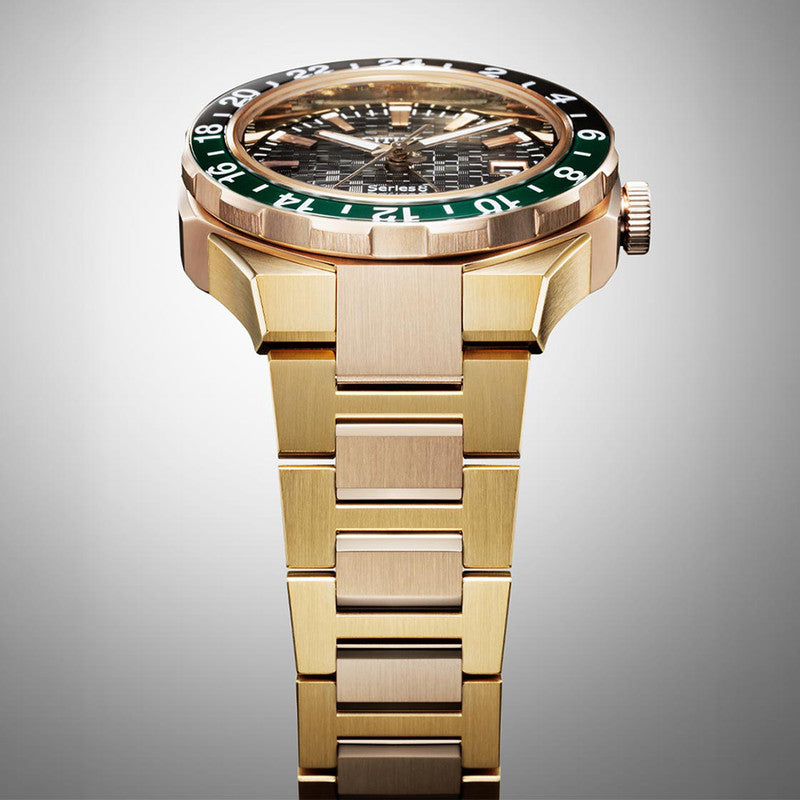 Series 8 GMT NB6033-51E
