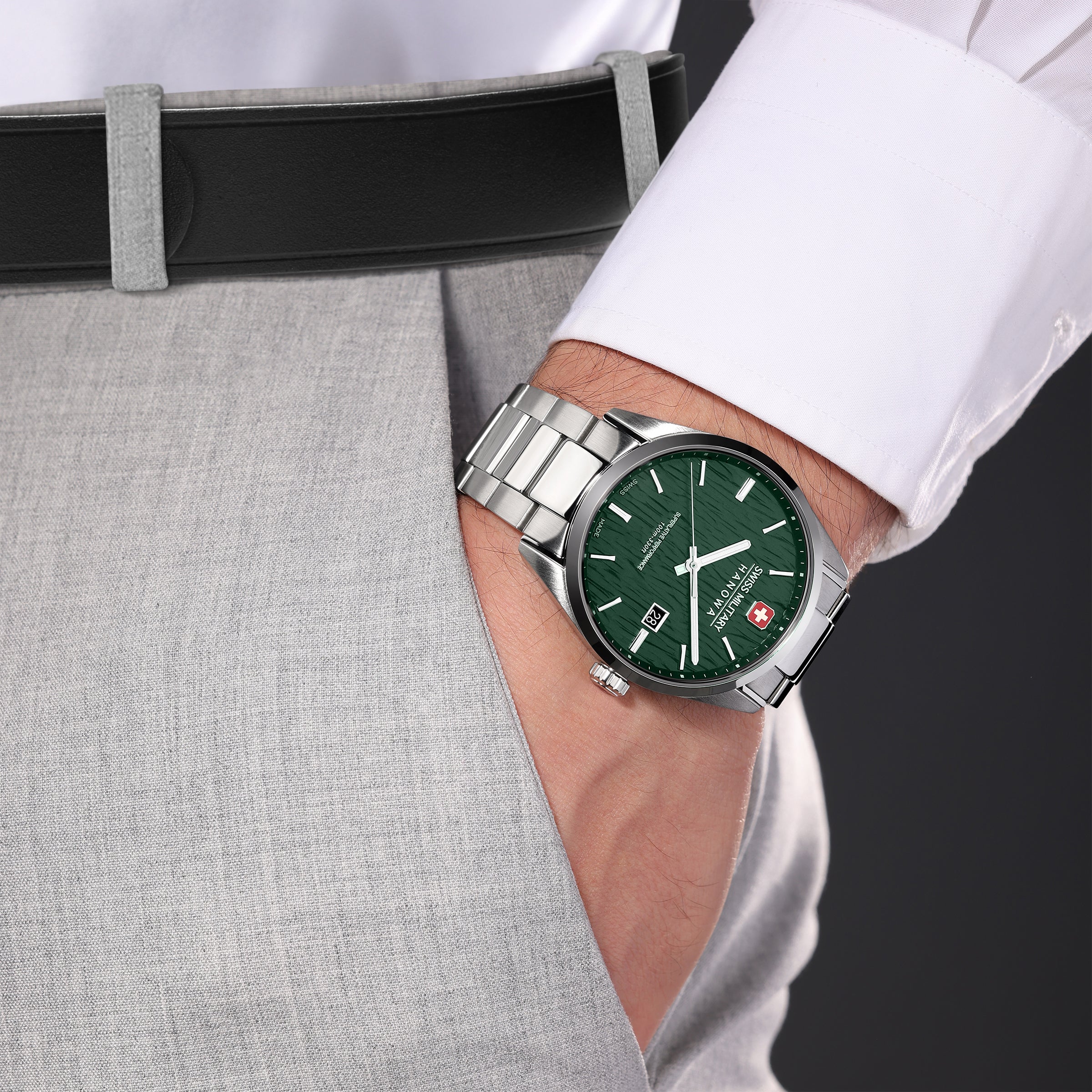 Silver Fir Men's Analog Watch