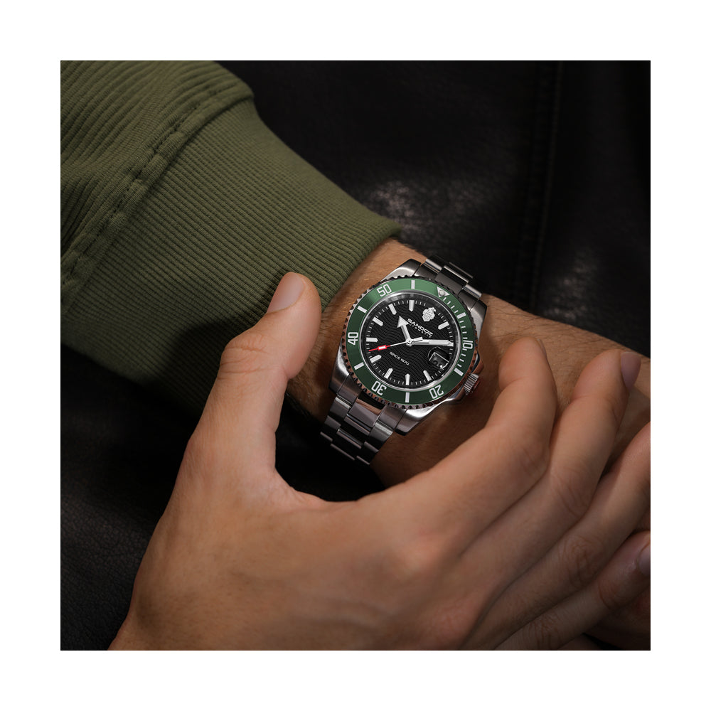CHAUMONT GENTS AUTOMATIC WATCH Black dial,  Stainless Steel Bracelet